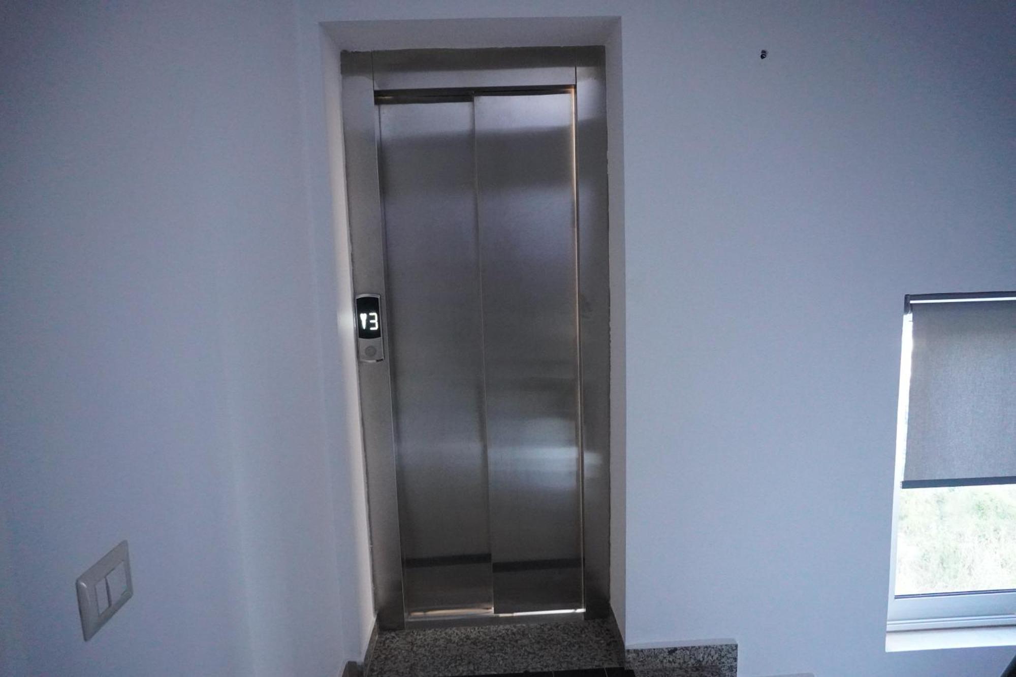 סרנדה Hotel Agel מראה חיצוני תמונה